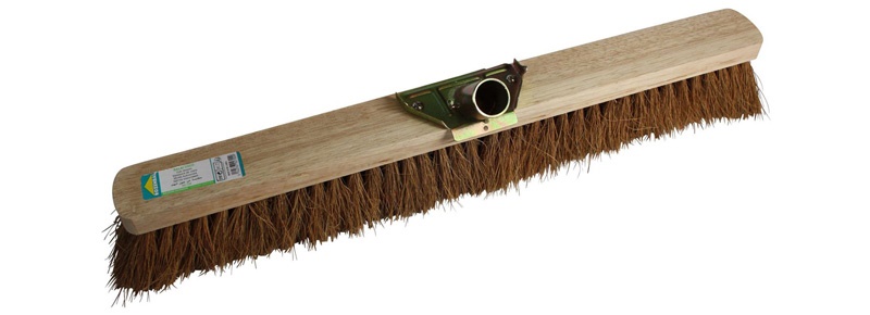 BALAI COCO 60 CM DOUILLE METAL CERTIFIÉ FSC